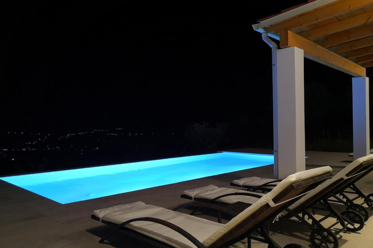 Sunset Sea View Villa 8 Afión Exteriér fotografie