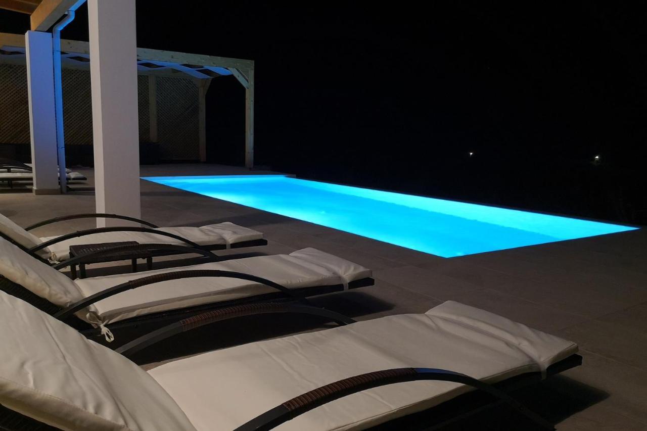 Sunset Sea View Villa 8 Afión Exteriér fotografie